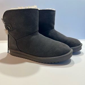 Koolaburra by Ugg boots gray